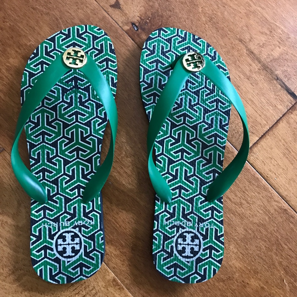 Reposhing Tory Burch Flip Flops